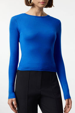Saks Premium Viskon Bisiklet Yaka Crop Esnek Orme Bluz TWOAW24BZ00116