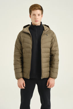 Пуховик лёгкий с капюшоном Темно-зеленый