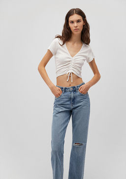 Buzgulu Beyaz Crop Top