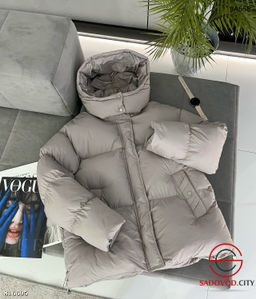 Тёплая зимняя женская куртка с капюшоном. - Bruno фото 4