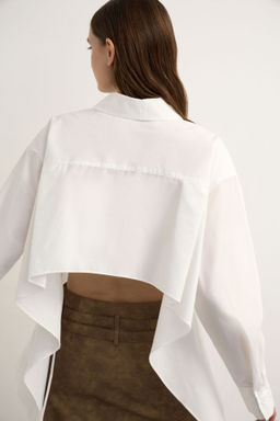 Рубашка с декоративной спинкой