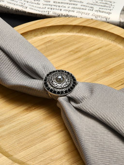 Кольцо для платка «Этно», круг, серое в чернёном серебре