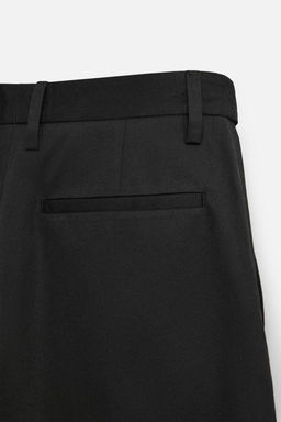 PLEATED BERMUDA SHORTS WITH BELT - Zara фото 10