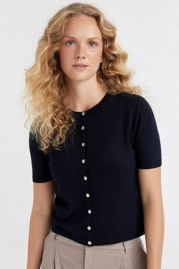 Regular Fit Bisiklet Yaka Basic Duz Dugmeli K?sa Kollu Siyah Triko H?rka