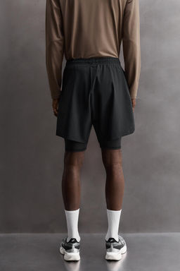 PANTALONES CORTOS ENTRENAMIENTO 2 EN 1 B?SICOS / Negro