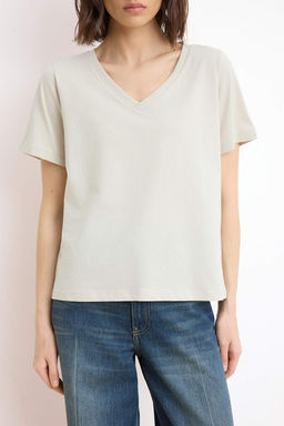 Ekru-Kahverengi %100 Pamuk 2li Paket Regular Kal?p Basic V Yaka Orme T-Shirt TWOSS23TS00002