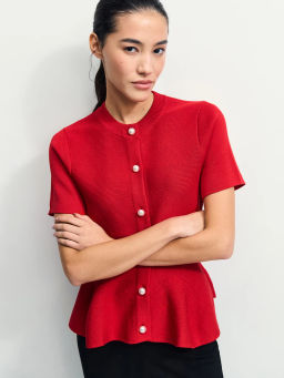 Приталенный джемпер с баской / Zarina