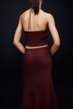 Top cropped con escote halter - H&m фото 4