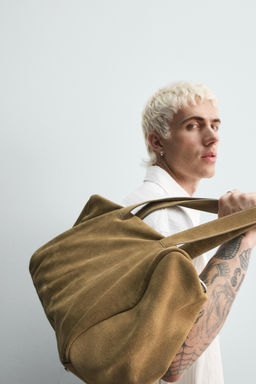 LIMITED EDITION LEATHER TRAVEL BAG