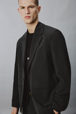 BLAZER FLUIDA RELAXED FIT / Negro - Zara фото 7