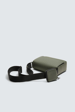 RUBBERISED TEXTURED CROSSBODY BAG - Zara фото 4