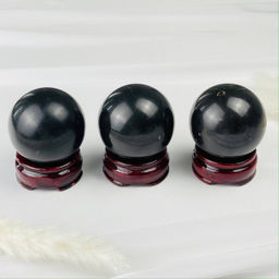 Шар из Турмалина (Шерл)