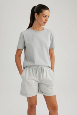 Regular Fit Bisiklet Yaka K?sa Kollu %100 Pamuk Tisort