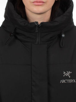 282 BLACK Куртка зимняя облегченная женская (верблюжья шерсть)