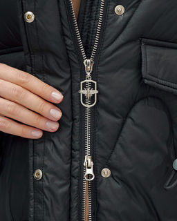 Куртка зимняя женская с капюшоном модная черного цвета 7653Ch - Visdeer фото 8