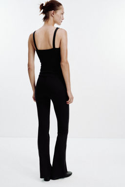 PANTAL?N FLARE INTERLOCK / Negro