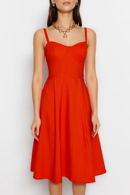 TRENDYOLMILLA Zumrut Yesili Belden Ac?lan Keten Gorunumlu Midi Dokuma Elbise TWOSS23EL00378  фото 4