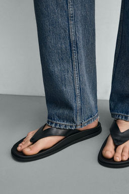 SANDALIA TIRAS / Negro - Zara фото 3