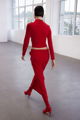 Limited Edition Orme Gul Detayl? Krep Bluz TPRAW25BZ00006 - Trendyolmilla фото 8