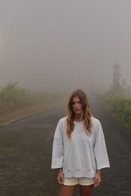 FADED SWEATSHIRT