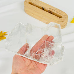 Срез Селенита на подставке - Радуга самоцветов фото 2