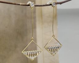 Серьги стильные