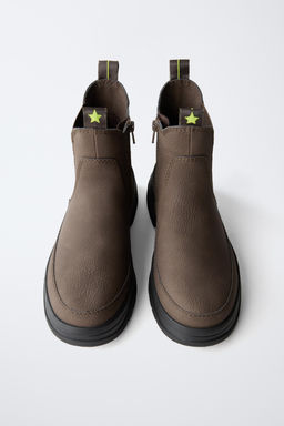 ANKLE BOOTS WITH PULL TABS - Zara фото 4