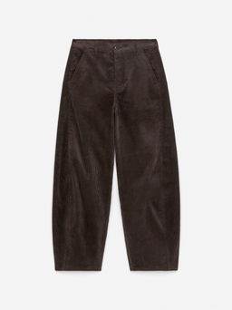 Pantalones de pana con pernera de barril