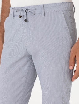 A__k Mavi Slim Fit Gofreli Beli Ba_c_kl_ Spor Pantolon