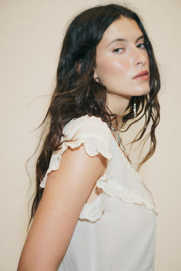 EMBROIDERED GAUZE CROP TOP WITH BOW - Zara фото 5