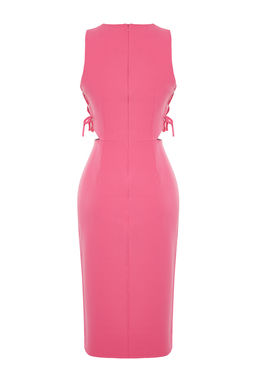 Fusya Vucuda Oturan Bel Dekolteli Kolsuz Midi Kalem Etek Dokuma Elbise TWOSS23EL02043