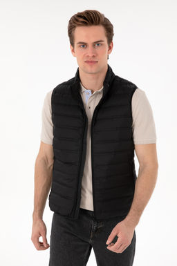 Erkek Siyah Yelek Sepette S_rpriz _ndirim