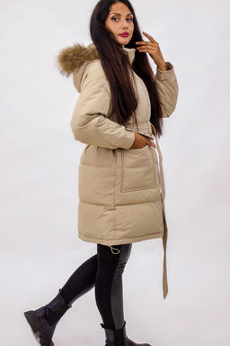 Зимняя куртка на поясе с натуральным мехом арт. 23226