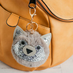 Цена за 12 шт. Брелок для ключей на кольце Пушистик. Енотик, на сумку, рюкзак, серый, 12?9?9 см