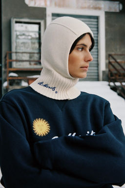 ST. MORITZ® KNIT HOOD