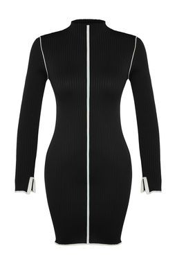 Siyah Mini Renk Bloklu Vucuda Oturan Triko Elbise TWOAW24EL00041