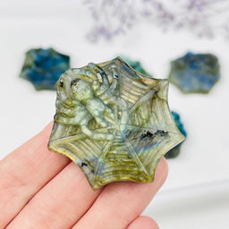 Фигурка "Паук" из Лабрадора