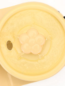 Фонтан для животных с миской, 34×17.5×11.5 см, бежевый