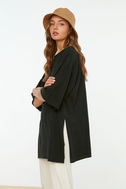 Siyah Duble Kol Genis Kesim Asimetrik Boyfriend Orme T-Shirt TWOSS20TS0828