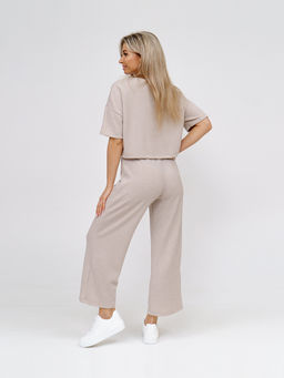 Костюм женский, цвет белый