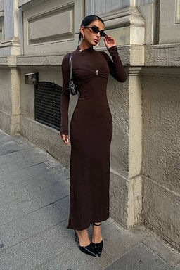 TRENDYOLMILLA Kahverengi Vucuda Oturan Aksesuarl? Orme Elbise TPRAW25EL00166 фото 3