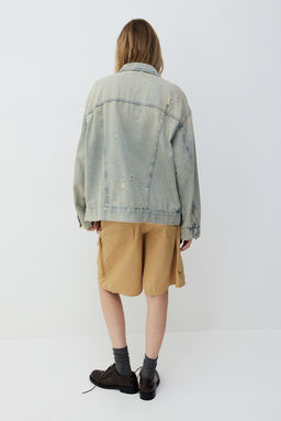Cazadora denim oversize con efecto desgastado - H&m фото 5