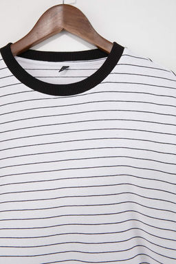 Beyaz Oversize/Genis Kesim Cizgili Ottoman T-Shirt TMNSS26TS00008 - Trendyolmilla фото 4