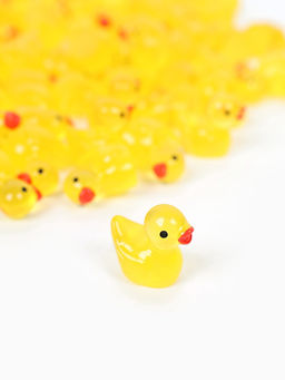 Декор для творчества «Уточки», набор 100 штук, светятся в темноте 1,7×1,4 см