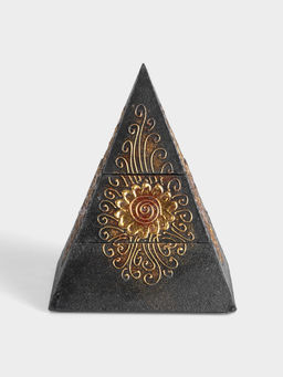 Шкатулка «Пирамидка», 15×15×20 см, МДФ, чёрная
