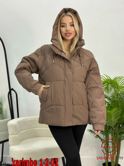 Куртка женская с капюшоном зимняя - Bruno фото 2