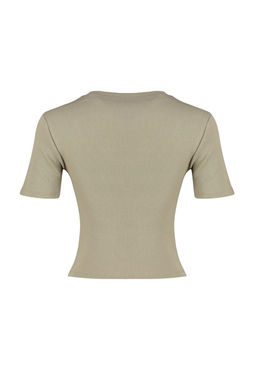 Trendyolmilla Siyah Cut Out Detayl? Fitted/Vucuda Oturan Bisiket Yaka Crop Fitilli Esnek Orme Bluz TWOSS22BZ0355  фото 20
