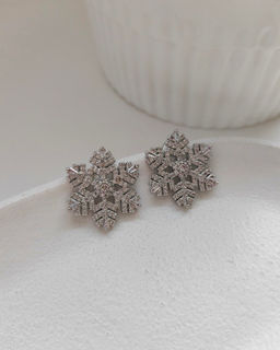 Серьги Снежинки