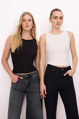 Siyah-Ekru Fitted/Vucuda Oturan Havuz Yaka Kolsuz Fitilli Esnek Orme Atlet TWOSS26AL00020