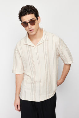 Ekru Cizgili Regular Fit Yar?m Pat Gomlek TMNSS24GO00045